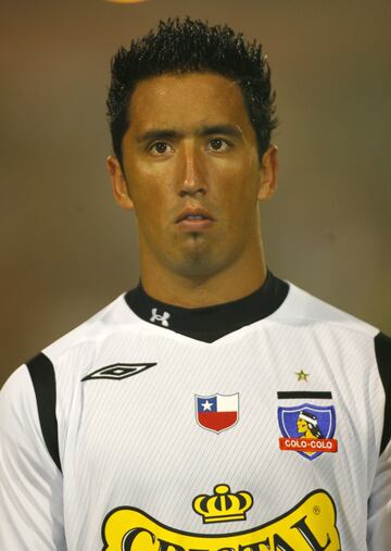 El delantero, durante la segunda fecha del Apertura. Días después partiría al fútbol alemán.