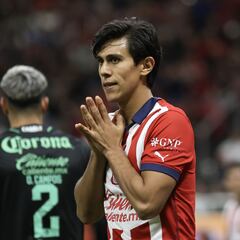 José Juan Macías sigue fuera de Chivas