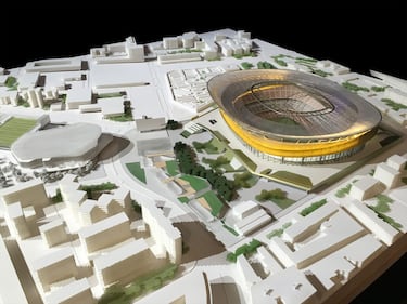 La gran baza del estudio para llevarse el concurso era pasar de los 90.000 espectadores que había entonces a más de 105.000. El campo estaría formado por cuatro gradas.