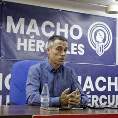 Del Pozo: "La grandeza se ha acabado, somos un club humilde"