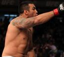 Werdum, en Australia para suplir a Hunt y buscar el título