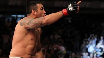 Werdum, en Australia para suplir a Hunt y buscar el título