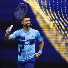 Djokovic bromea con su oro olímpico: “Le di las gracias a Alcaraz por dejarme ganar”