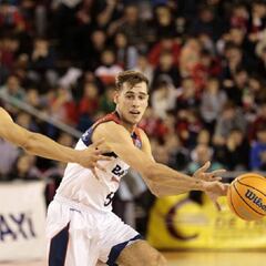 El Manresa domina su grupo tras pasar por encima del Estrasburgo