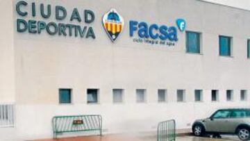 <b>PROTAGONISTA.</b> El fuerte temporal que azota a la Comunidad Valenciana impidió que los jugadores pudieran trabajar.