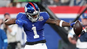 EAST RUTHERFORD, NEW JERSEY - SEPTEMBER 26: Malik Nabers #1 of the New York Giants celebrates a reception during the third quarter against the Dallas Cowboys at MetLife Stadium on September 26, 2024 in East Rutherford, New Jersey. Luke Hales/Getty Images/AFP (Photo by Luke Hales / GETTY IMAGES NORTH AMERICA / Getty Images via AFP)