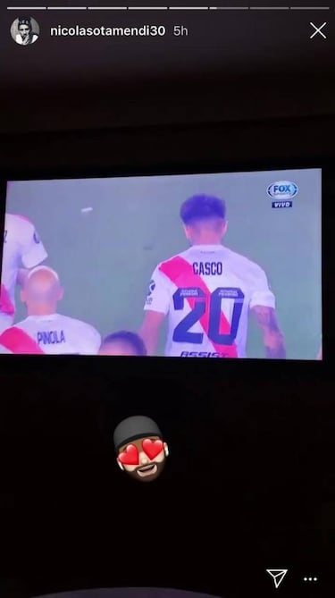 Otamendi festejó el triunfo de River sobre Boca desde Manchester