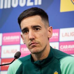 Edgar Badía: “Tenemos diez finales para lograr los 50 puntos y hay que ganar esta primera contra el Tenerife como sea”