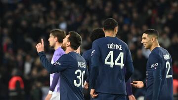 Paris Saint-Germain's Argentine forward Lionel Messi (L) celebrates after scoring his team's second goal during the French L1 football match between Paris Saint-Germain (PSG) and Toulouse FC at the Parc des Princes stadium in Paris on February 4, 2023. (Photo by Alain JOCARD / AFP)