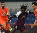 Istanbul Basaksehir 0 - PSG 2: resumen, goles y resultado