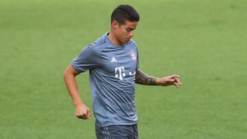 James Rodríguez sufre una lesión en la rodilla izquierda