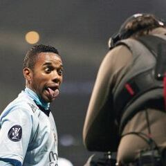 Robinho, detenido e interrogado por una presunta violación