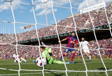 G¨¹ndogan super¨® as¨ª a Kepa en el 1-0.