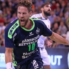 24-26. El Vardar deja con
vida al Flensburg para la vuelta