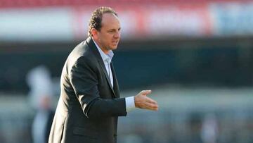 Rogerio Ceni, destituido como t&eacute;cnico del Sao Paulo.