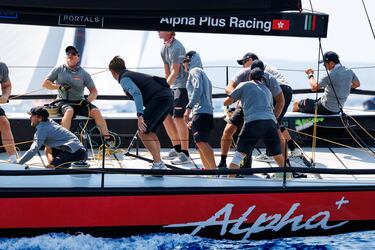 Todopoderoso American Magic en Puerto Portals