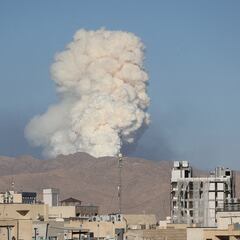 Irán se reúne con Putin e Israel bombardea Teherán con una “fuerza sin precedentes”