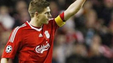 Gerrard espera que la UEFA cambie la fecha de la eliminatoria de 'Champions'