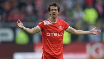 Kruse sufre una rotura del ligamento cruzado anterior de la rodilla derecha.