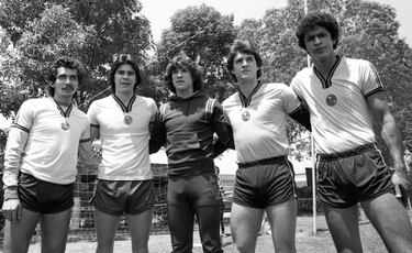 Vinicio Bravo sobre la bronca del Clásico Nacional de los 80′s: “Me acordé del Karate Kid”
