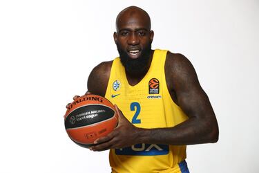 De Phoenix Suns a Maccabi Tel Aviv Basketball Club. 