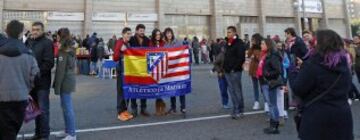 El estadio Vicente Calderón presenta un magnífico aspecto minutos antes de la presentación de Fernando Torres como nuevo jugador del Atlético de Madrid.