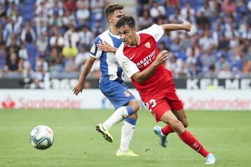 Se ha hecho con la titularidad desde el primer partido y respondió con creces a la confianza de Lopetegui: hizo el primer gol del Sevilla en la victoria ante el Espanyol (0-2). Su primera mitad fue espectacular, con constantes llegadas hasta la línea de fondo. Ha comenzado al mismo buen nivel que demostró el curso pasado en el Real Madrid.