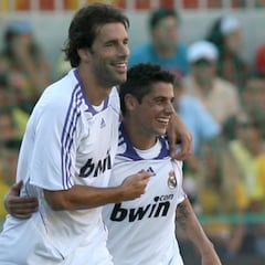 Cicinho: "El Madrid rechazó a Alves porque me tenía a mí"