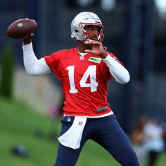 Patriots consideran a Jacoby Brissett como titular en lugar de Drake Maye