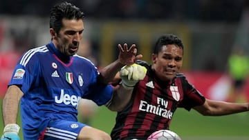 Buffon elogia a Carlos Bacca: "Es un ave rapaz, tiene olfato de gol"