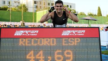 Hortelano hace 44.69 en 400 y destroza el récord de Cornet