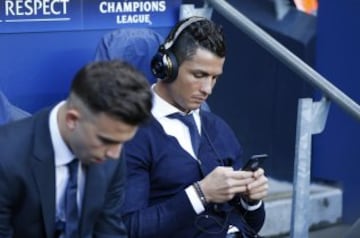 Cristiano Ronaldo no juega en Manchester por molestias musculares