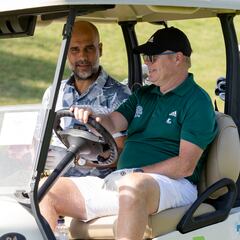 Koeman critica la política de fichajes del Barça