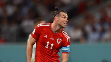 Soccer Football - FIFA World Cup Qatar 2022 - Group B - Wales v England - Ahmad Bin Ali Stadium, Al Rayyan, Qatar - November 29, 2022 Wales' Gareth Bale REUTERS/Lee Smith