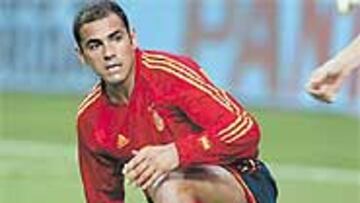 <b>SE LE RESISTIÓ EL GOL</B>. Salva trabajó pero no materializó la única ocasión de gol de la que dispuso.