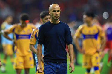 Siboldi ve como error quitar a Guido Pizarro del banquillo de Tigres 