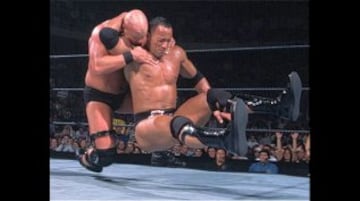 WrestleMania 17. Stone Cold derrotó a The Rock