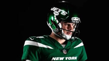 Uniforme local de los Jets.