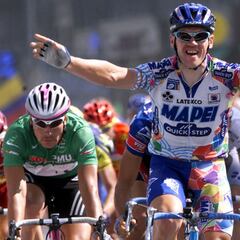 Unos vándalos gasean al pelotón del Tour