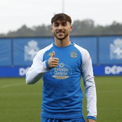 Altimira: “Vengo falto de minutos y con ganas de demostrar en el Depor”