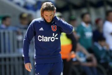 Santiago Wanderers venció 5-4 a Universidad de Chile que se complica con la parte baja de la tabla. 