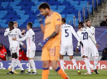 Sergio Ramos anot¨® el 2-0 de penalti.