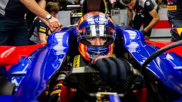 MONZA, ITALY - SEPTEMBER 01: Carlos Sainz of Scuderia Toro Rosso and Spain during practice for the Formula One Grand Prix of Italy at Autodromo di Monza on September 1, 2017 in Monza, Italy. (Photo by Peter Fox/Getty Images)