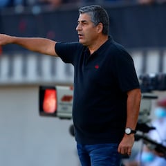 Escobar confirma de titular a la nueva joya de la U: “Llegó el momento”