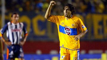 La brutal goleada de los Tigres en el Clásico Regio 75