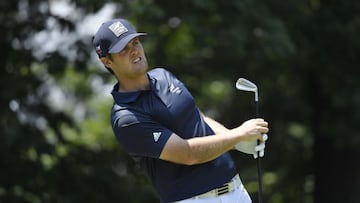 Tokyo 2020 Olympics - Golf - Men&#039;s Individual - Final - Round 4 - Kasumigaseki Country Club - Kawagoe, Saitama, Japan - August 1, 2021. Mito Pereira of Chile in action. REUTERS/Toby Melville