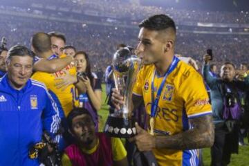 El 11 ideal de Tigres ya con las llegadas de Vargas y Advíncula