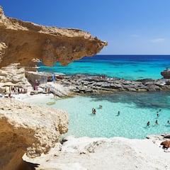 ¿En qué playas de España está prohibido fumar y de cuánto son las multas?