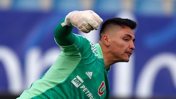Futbol, O'Higgins vs Universidad de Chile.
Fecha 15, campeonato Nacional 2021.
El arquero de Universidad de Chile Cristobal Campos es fotografiado durante el partido de primera division contra O'Higgins disputado en el estadio El Teniente de Rancagua, Chile.
07/08/2021
Andres Pina/Photosport
Football, O'Higgins vs Universidad de Chile.
15th date, 2021 National Championship.
Universidad de Chile's goalkeeper Cristobal Campos is pictured during the first division match against O'Higgins held at the El Teniente stadium in Rancagua, Chile.
07/08/2021
Andres Pina/Photosport