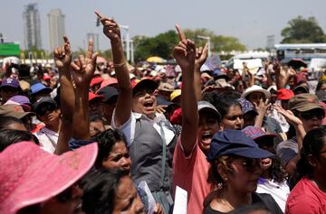 Un gran número de personas se manifiestan en el Día Internacional de la Mujer en Colombo, Sri Lanka.